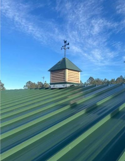green metal roof for a commercial property in lakewood co