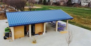How long does a metal roof last? A Complete Guide 3 COMMERCIAL BUILDING